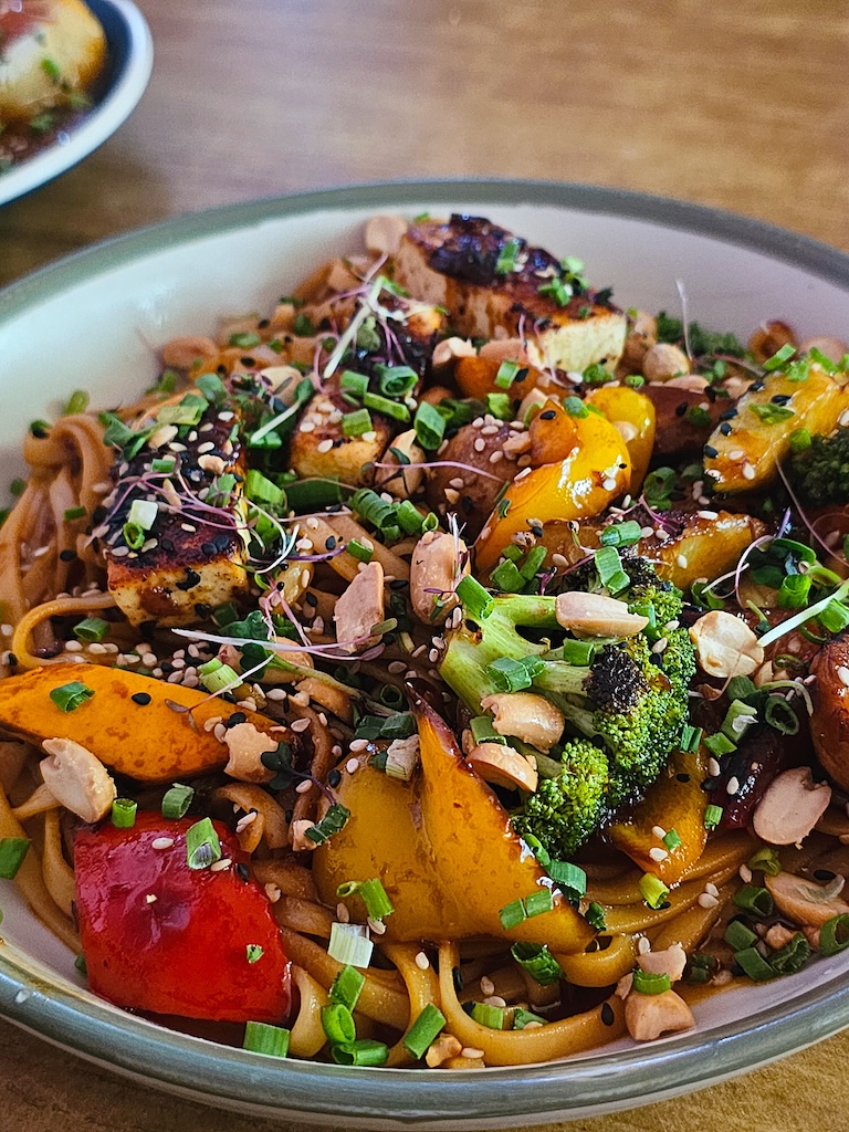 Udon Noodle Bowl (Tofu)